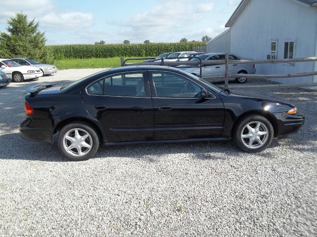 Oldsmobile Alero 2001 photo 4