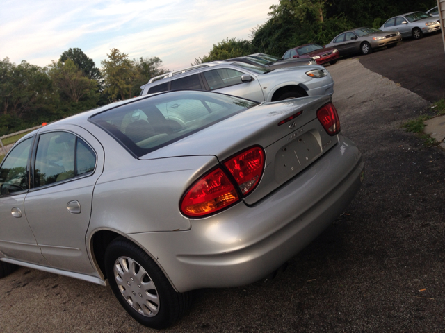 Oldsmobile Alero 2001 photo 3