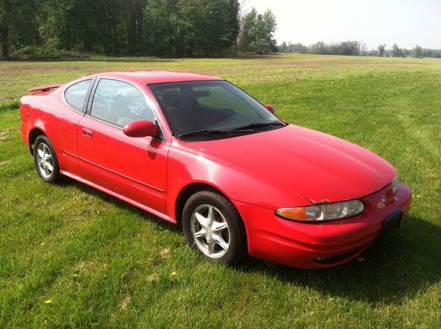 Oldsmobile Alero 2001 photo 5