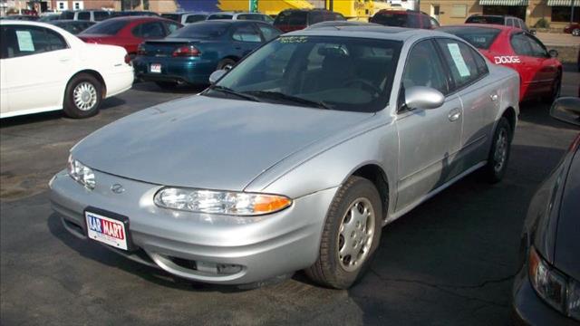 Oldsmobile Alero 2001 photo 1