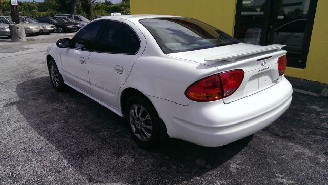 Oldsmobile Alero 2001 photo 4