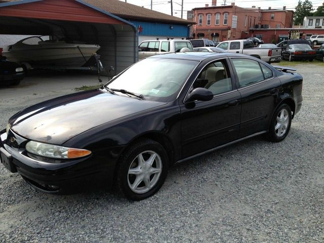 Oldsmobile Alero 2001 photo 1