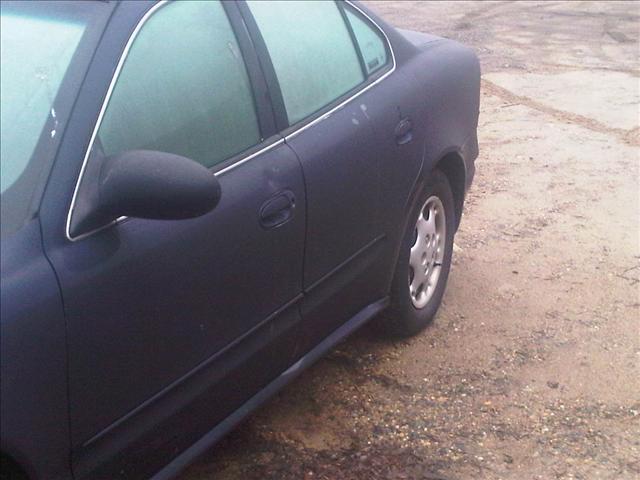 Oldsmobile Alero 2001 photo 4