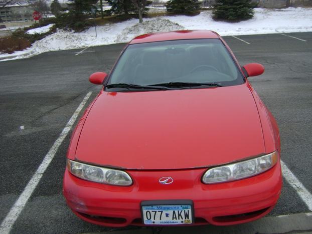 Oldsmobile Alero 2001 photo 2