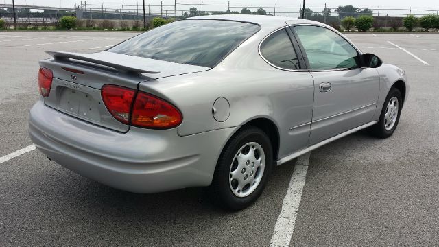 Oldsmobile Alero S Sedan Coupe