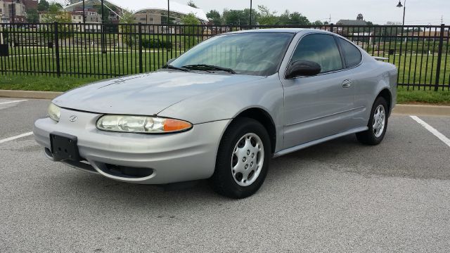 Oldsmobile Alero 2001 photo 5