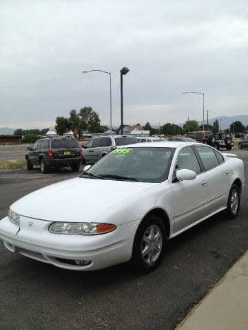 Oldsmobile Alero 2002 photo 1