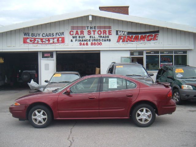 Oldsmobile Alero 2002 photo 1