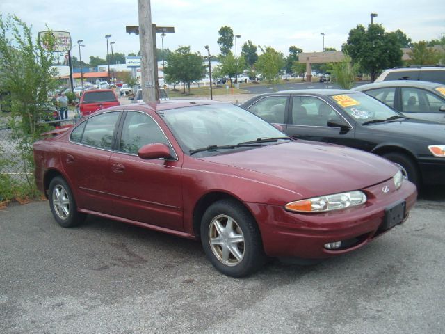 Oldsmobile Alero 2002 photo 3