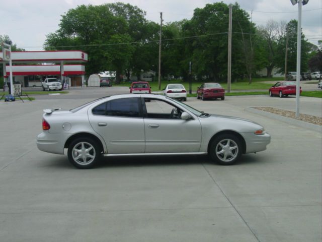 Oldsmobile Alero 2002 photo 7