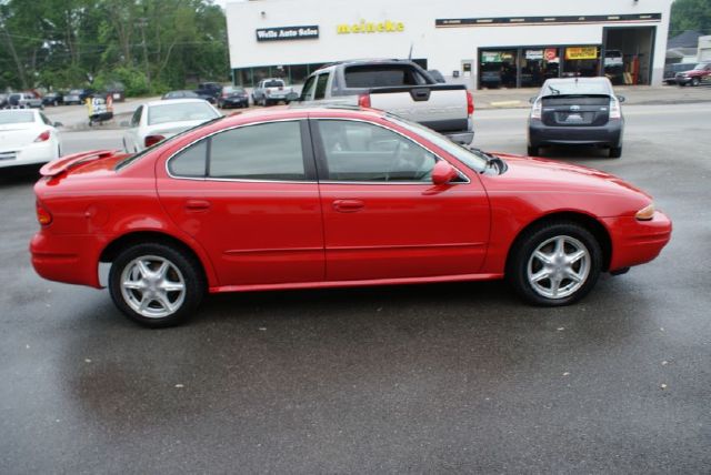 Oldsmobile Alero 2002 photo 13