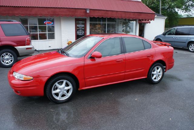 Oldsmobile Alero 2002 photo 19