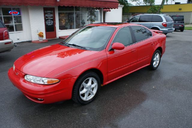 Oldsmobile Alero 2002 photo 3