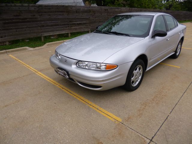 Oldsmobile Alero 2002 photo 18