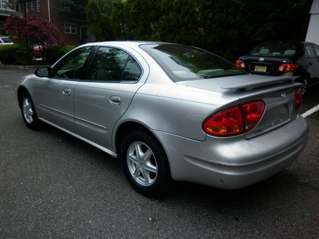 Oldsmobile Alero 2002 photo 6