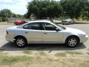 Oldsmobile Alero 2002 photo 3