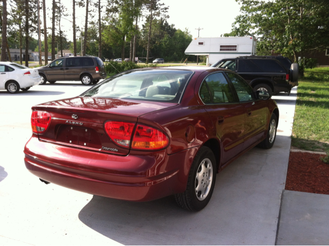 Oldsmobile Alero 2002 photo 1