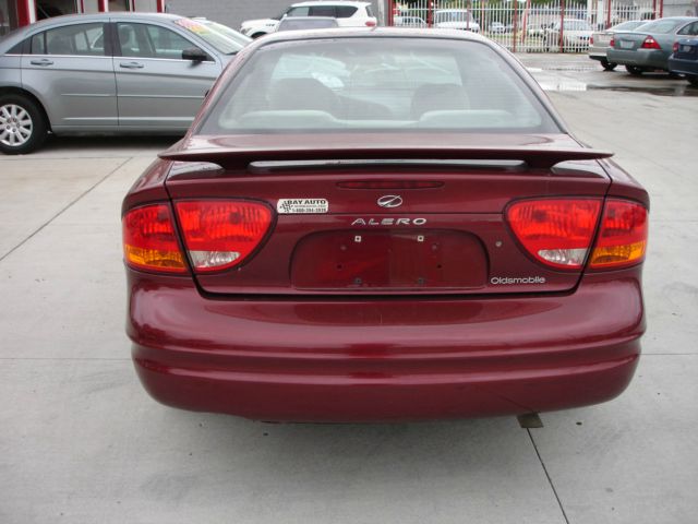 Oldsmobile Alero 2002 photo 1