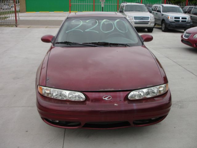 Oldsmobile Alero 2002 photo 10