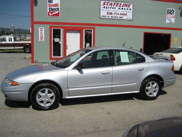 Oldsmobile Alero 2003 photo 10