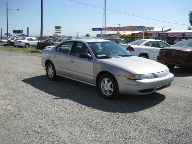 Oldsmobile Alero 2003 photo 5