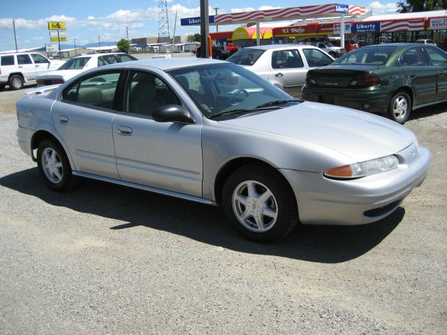 Oldsmobile Alero 2003 photo 8