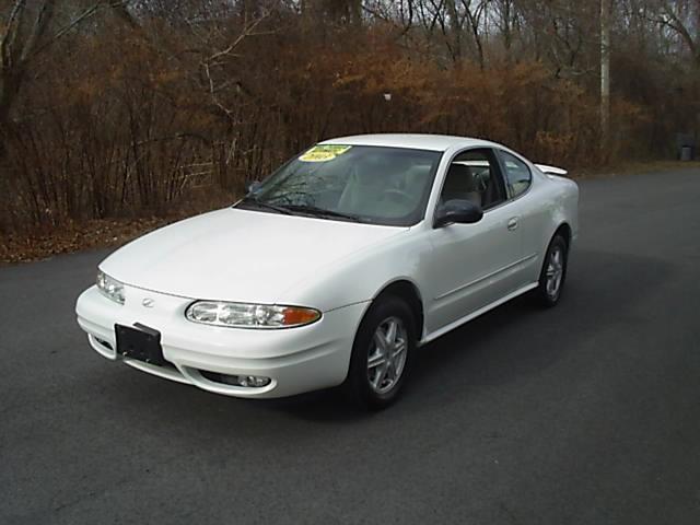 Oldsmobile Alero 2003 photo 1