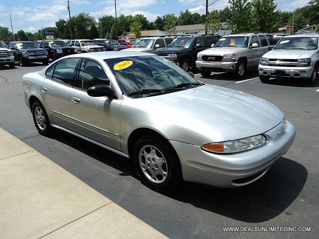 Oldsmobile Alero 2003 photo 11