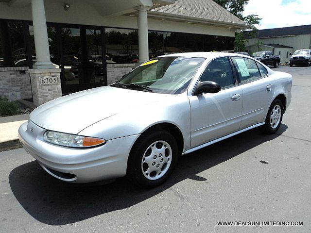 Oldsmobile Alero 2003 photo 3