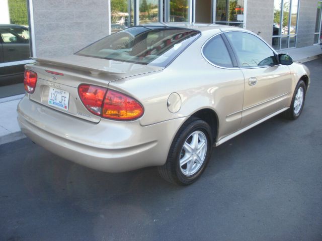 Oldsmobile Alero 2003 photo 7