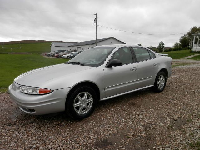 Oldsmobile Alero 2003 photo 9