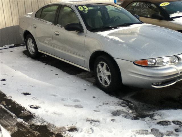 Oldsmobile Alero 3.5L Coupe Sedan