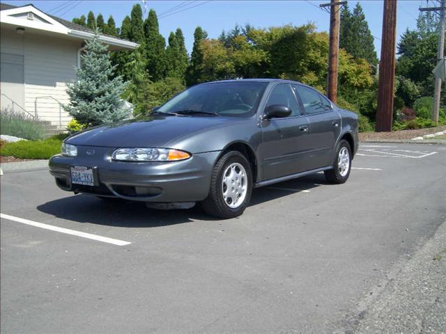 Oldsmobile Alero 3.5L Coupe Sedan