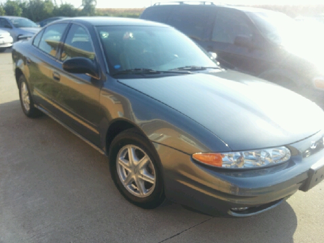 Oldsmobile Alero 2003 photo 4