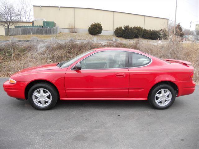 Oldsmobile Alero 2003 photo 3