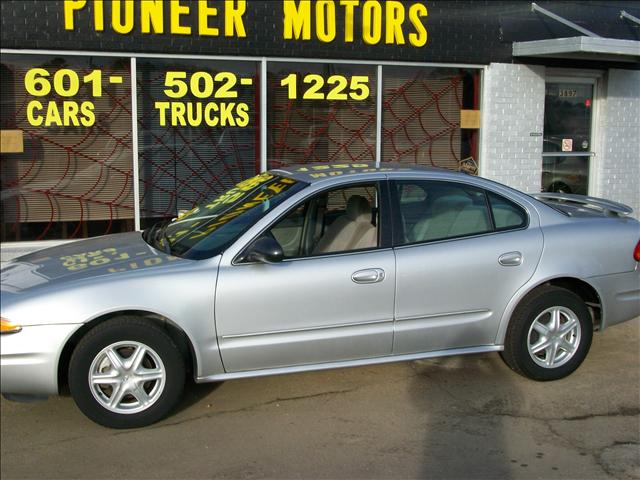 Oldsmobile Alero 2003 photo 1