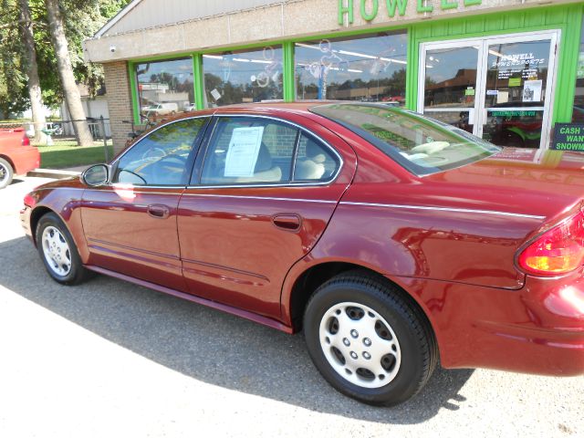 Oldsmobile Alero 2003 photo 9