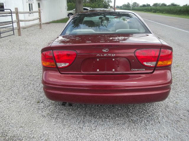 Oldsmobile Alero 2003 photo 2