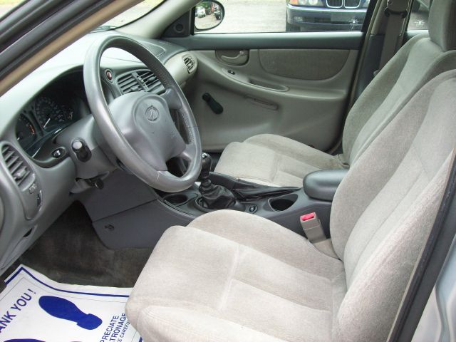 Oldsmobile Alero 2003 photo 3