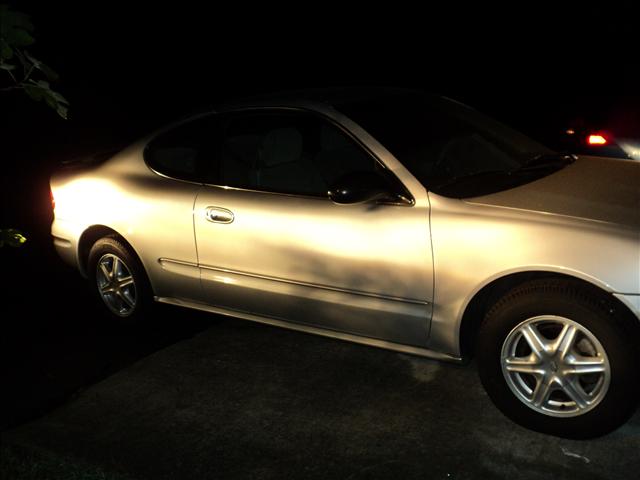 Oldsmobile Alero 2003 photo 2