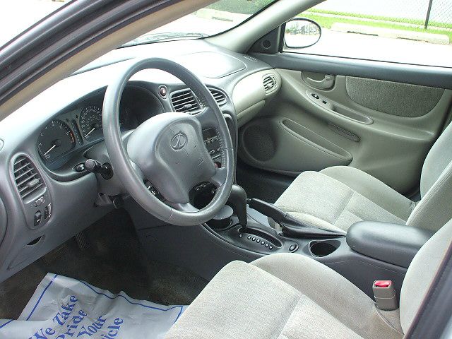 Oldsmobile Alero 2003 photo 4