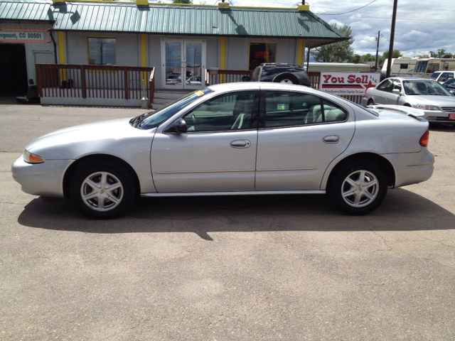 Oldsmobile Alero 2004 photo 8