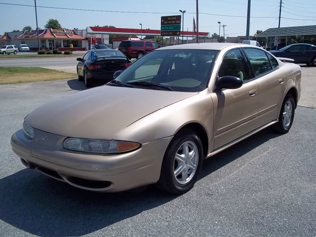 Oldsmobile Alero 2004 photo 4