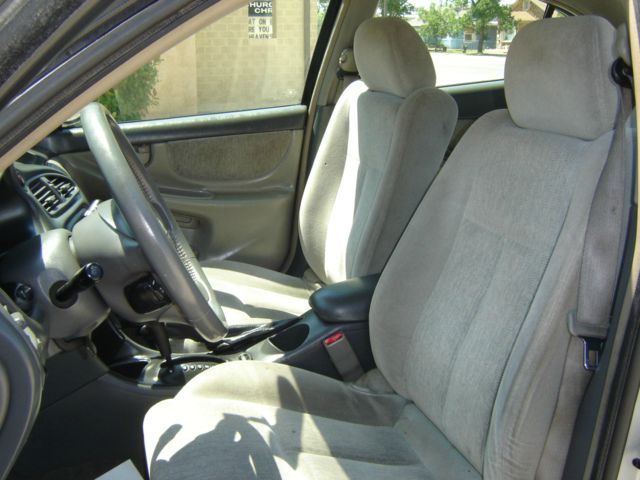 Oldsmobile Alero 2004 photo 2