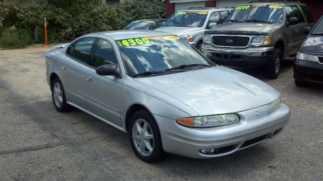 Oldsmobile Alero 2004 photo 1