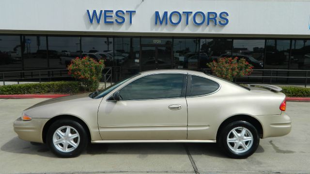 Oldsmobile Alero 2004 photo 12