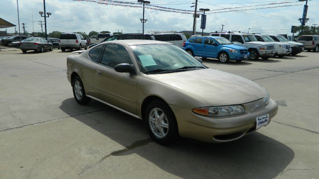 Oldsmobile Alero 2004 photo 13