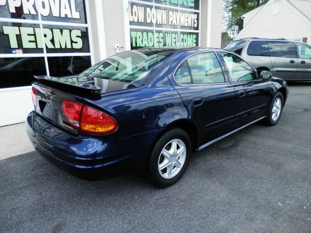 Oldsmobile Alero 2004 photo 10