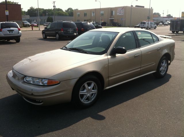 Oldsmobile Alero 2004 photo 4