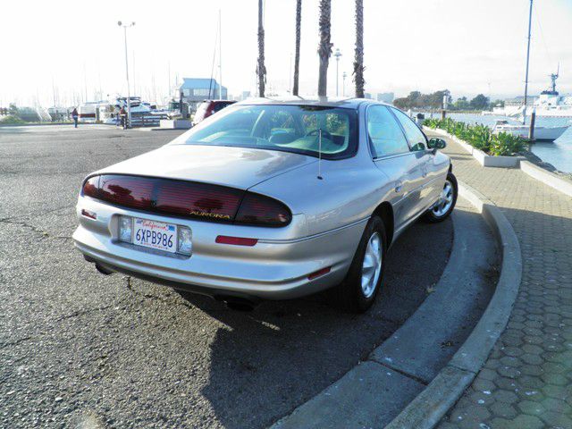 Oldsmobile Aurora 1996 photo 8